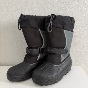 L.L. Bean Northwoods Black and Gray Snow Boots kids size 4
